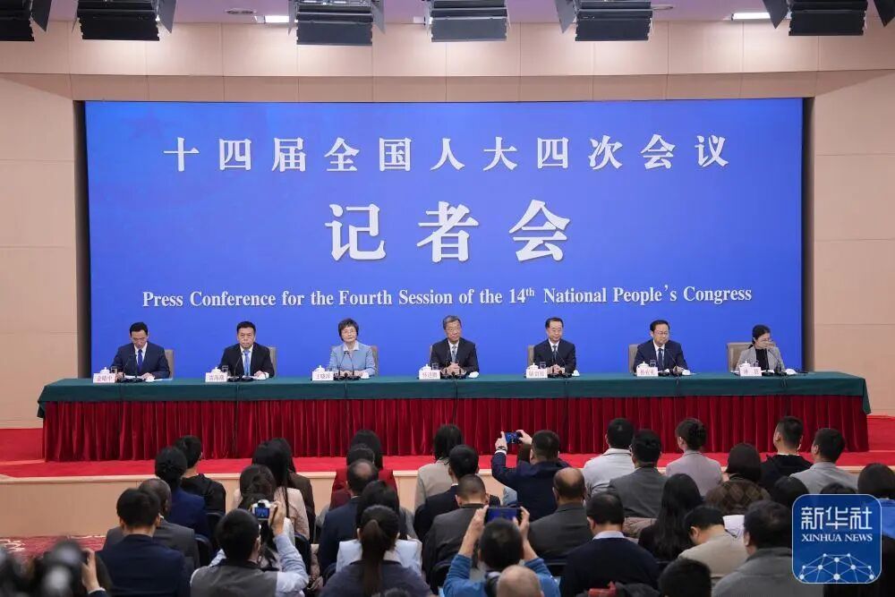 教育部重磅部署！華舜陽(yáng)采聚焦校園安全，護(hù)航成長(zhǎng)每一步